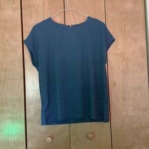 Brand New Ann Klein Blue Heron knit shell